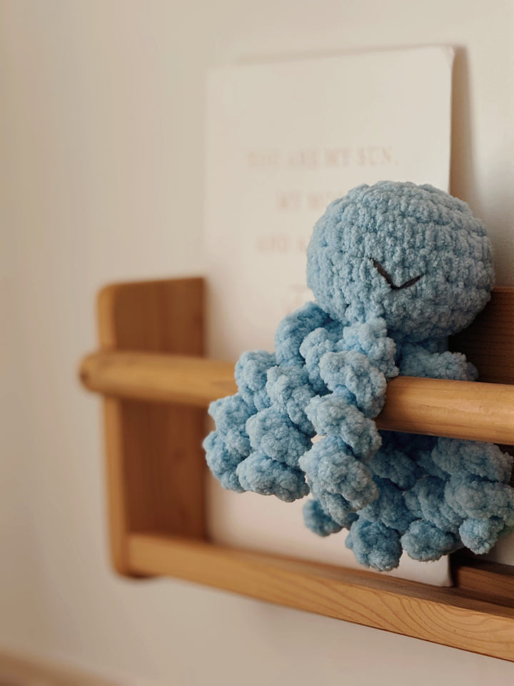 Mini Ollie The Calming Octopus LIGHT BLUE