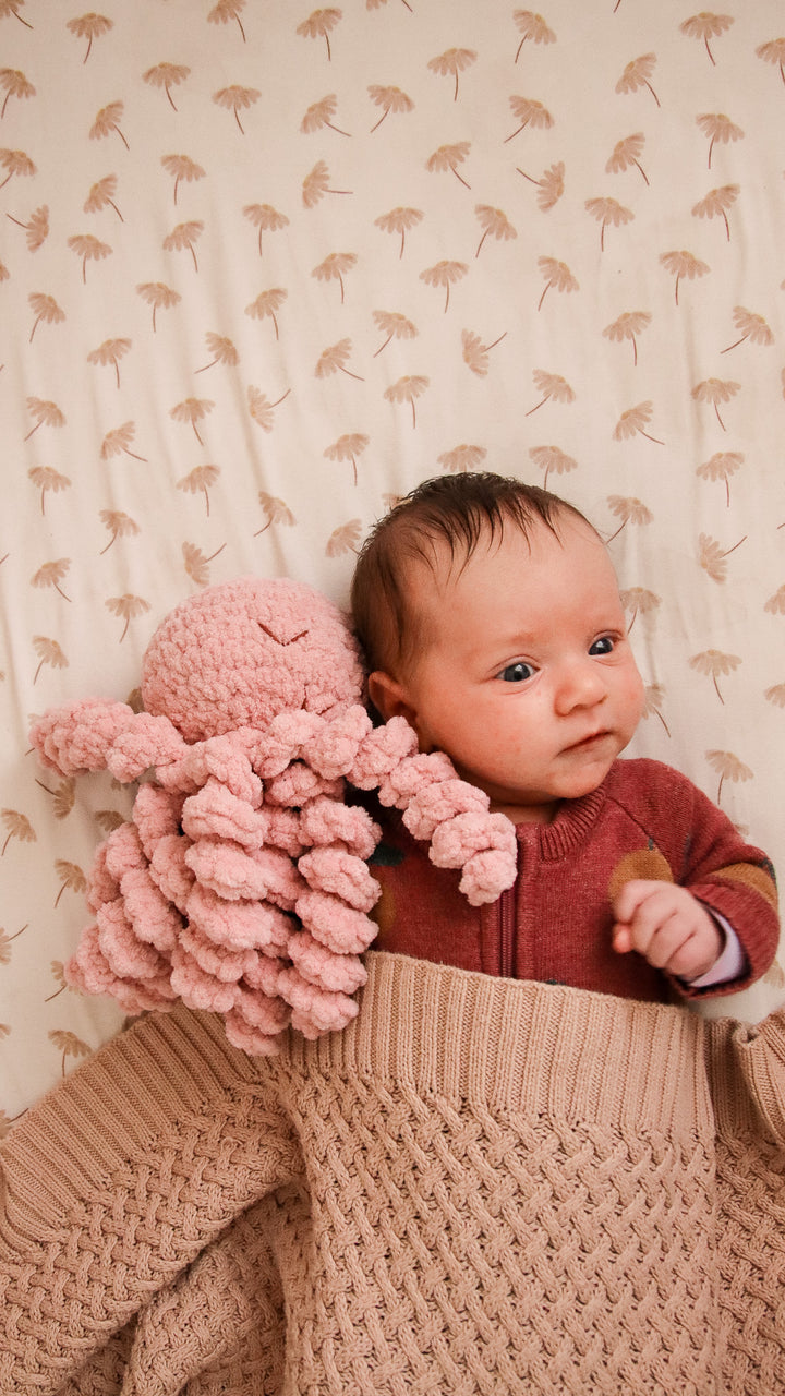 Mini Ollie The Calming Octopus BLUSH