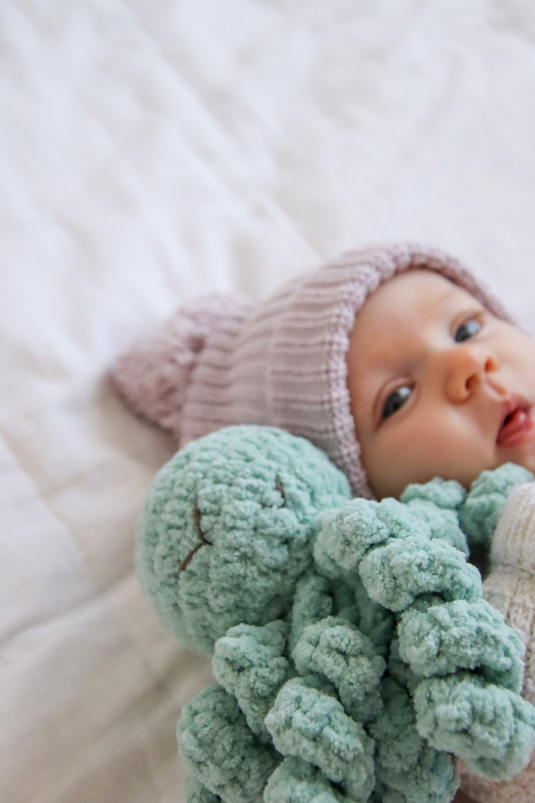 Mini Ollie The Calming Octopus SEAFOAM