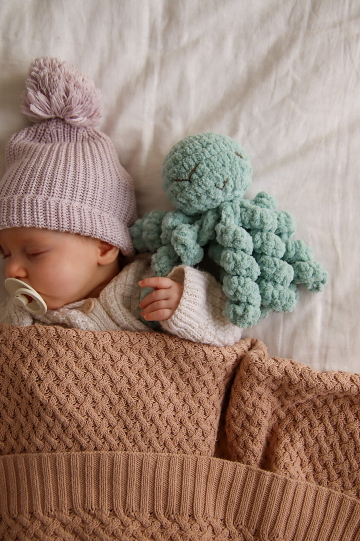 Mini Ollie The Calming Octopus SEAFOAM