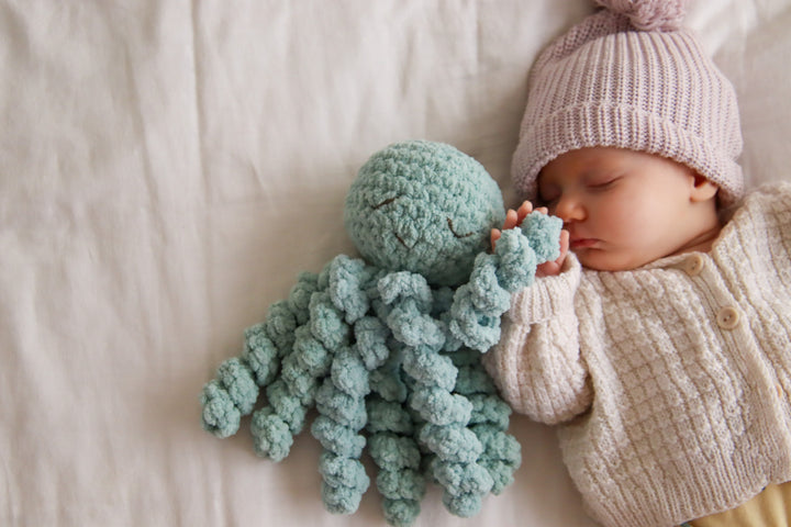 Ollie The Calming Octopus SEAFOAM
