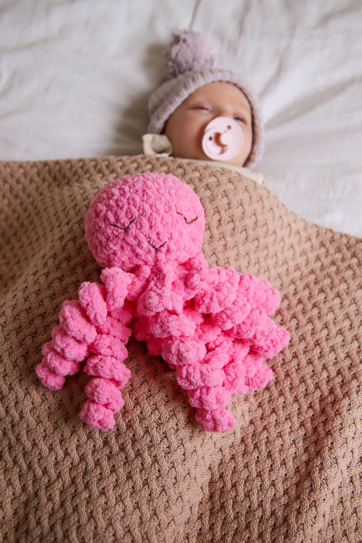 Mini Sunshine Ollie the Calming Octopus STRAWBERRY