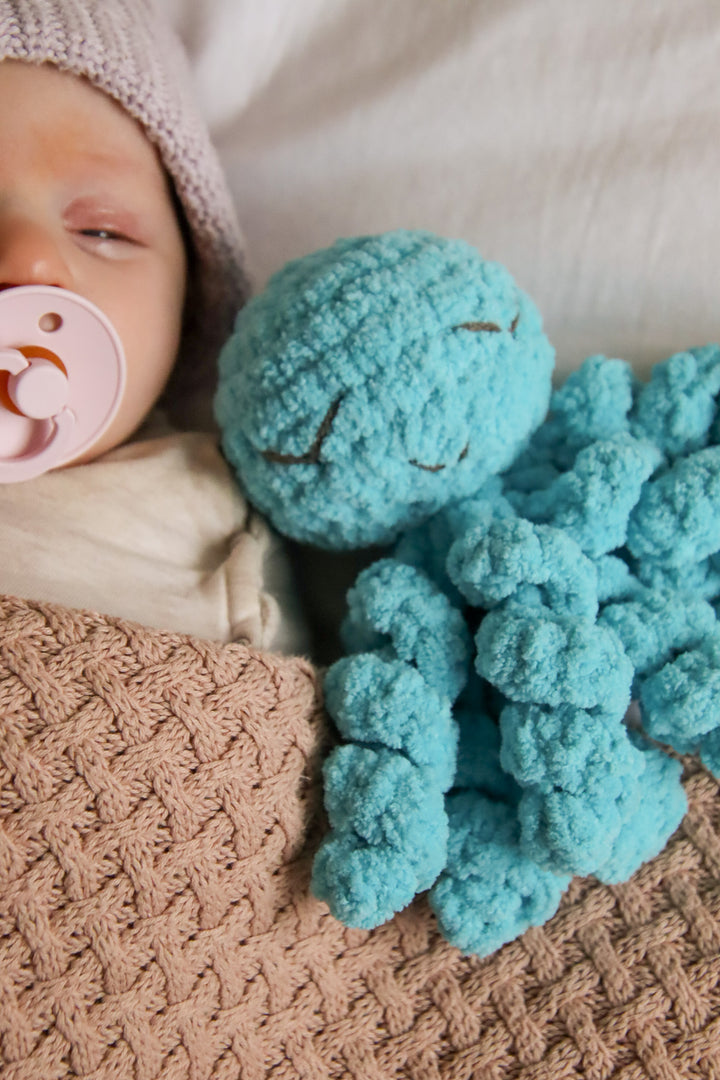 Mini Sunshine Ollie the Calming Octopus BLUEBERRY