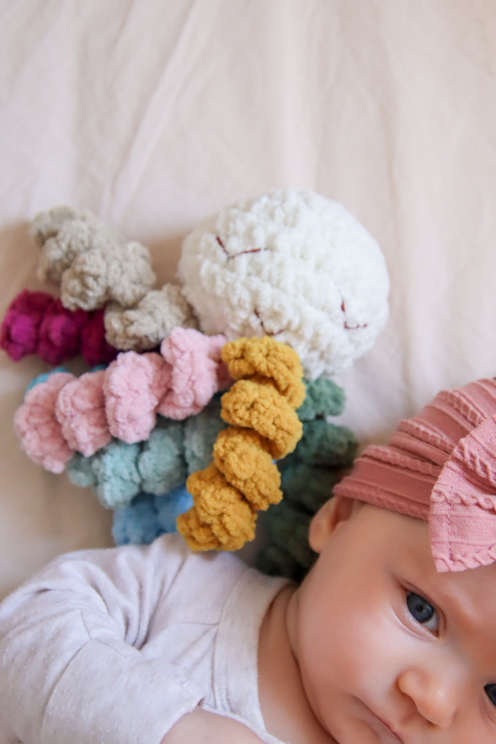 handmade NICU octopus for rainbow babies or for mums who have had miscarriages or lost babies during pregnancy, or had a stillbirth. 